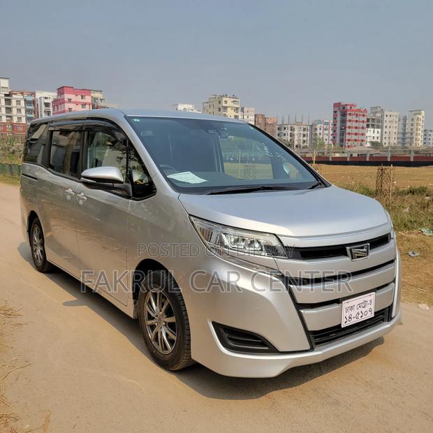 New Toyota Noah 2021 Silver