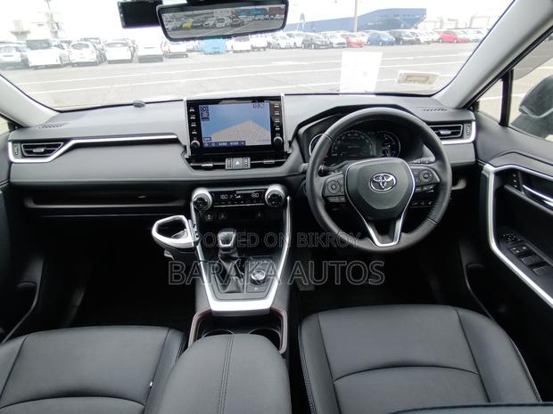 Toyota RAV4 2021 Black