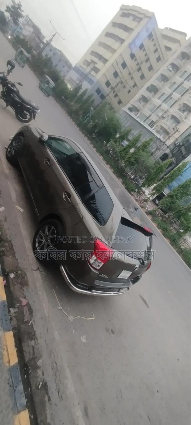 Toyota Corolla Fielder 2012 Gray