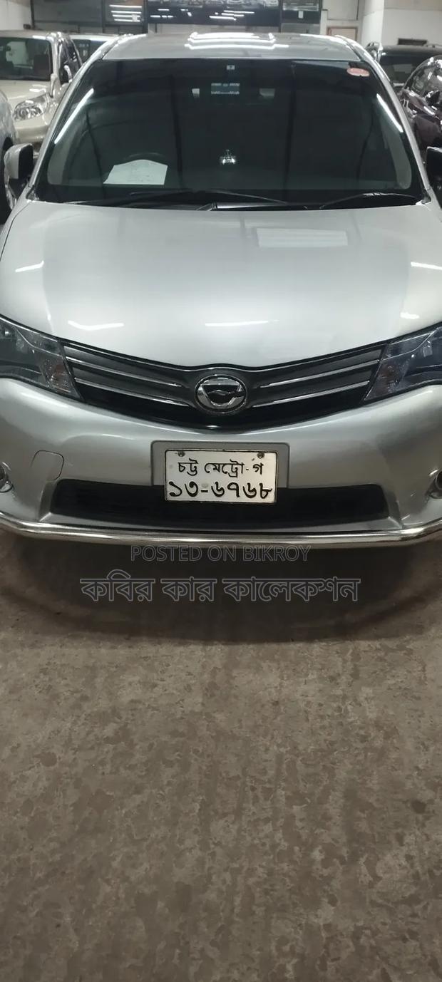 Toyota Axio 2012 Silver
