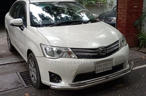 Toyota Axio 1.5 G 2WD 2012 White