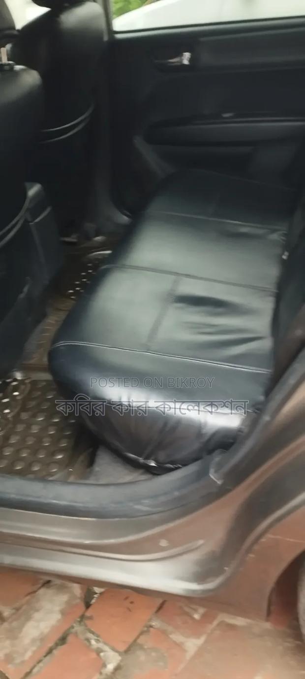 Toyota Corolla Fielder 2004 Silver