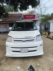 Toyota Noah 2007 Pearl for sale