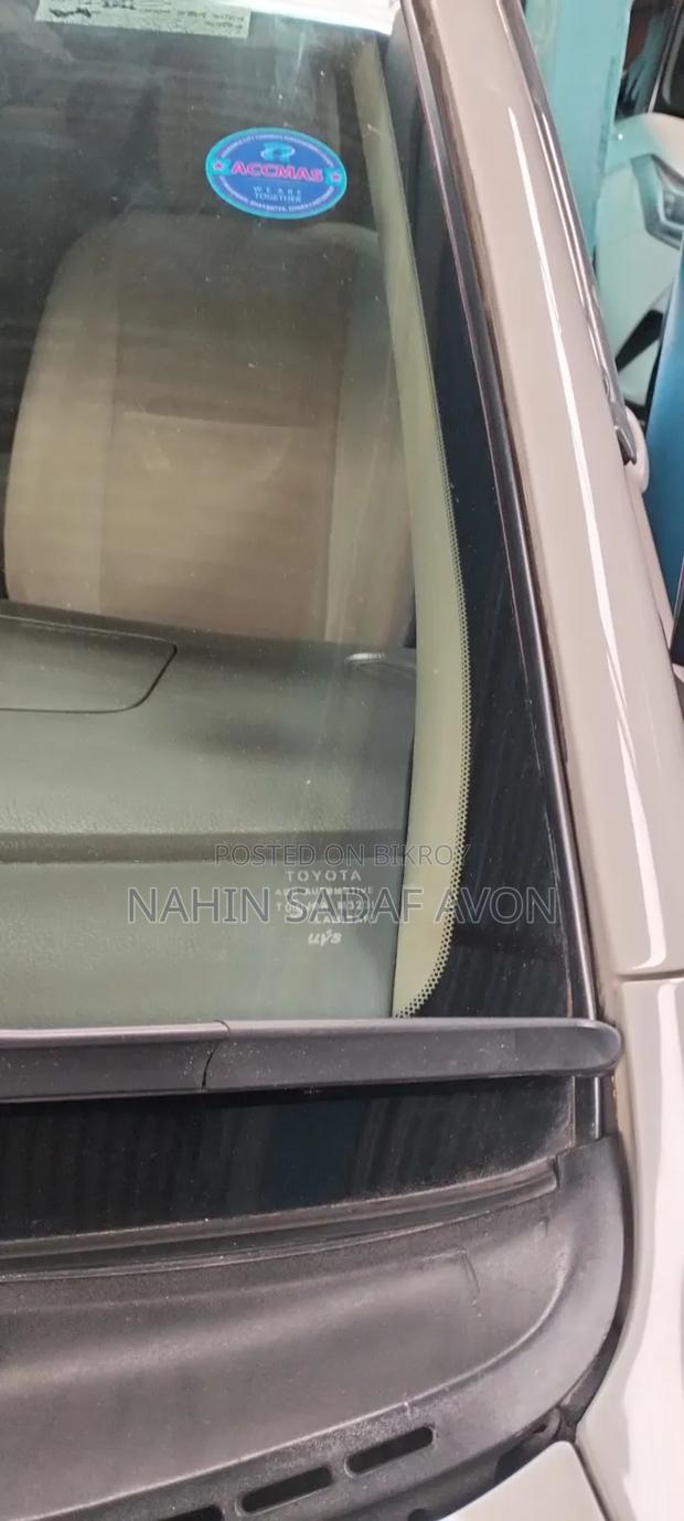 Toyota Corolla 2005 White