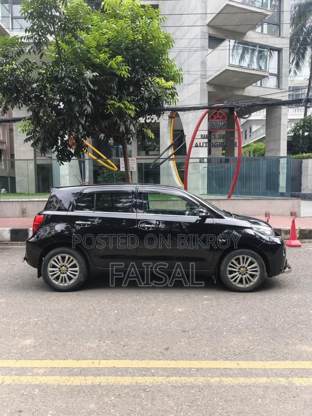 Toyota IST 2010 Black