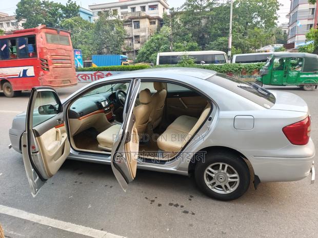 Toyota Premio 2005 Silver
