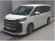 Toyota Noah 2022 Pearl for sale