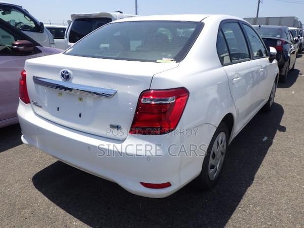 Toyota Axio 2021 White