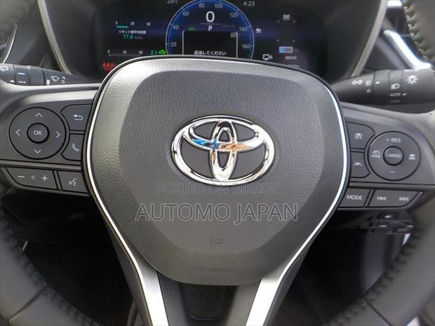 New Toyota Corolla Cross 2025 Pearl
