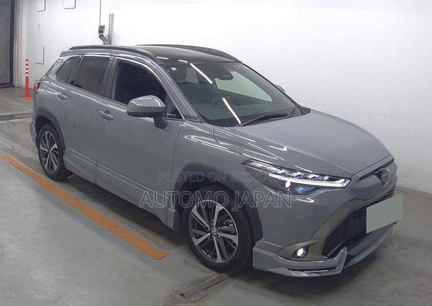 New Toyota Corolla Cross 2024 Gray