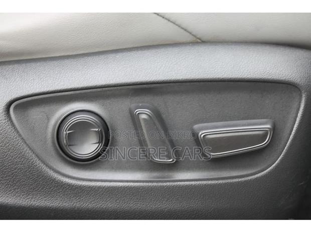 Toyota Harrier 2021 Pearl