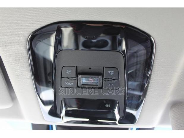 Toyota Harrier 2021 Pearl