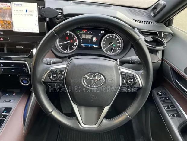 Toyota Harrier Z 2021 Pearl
