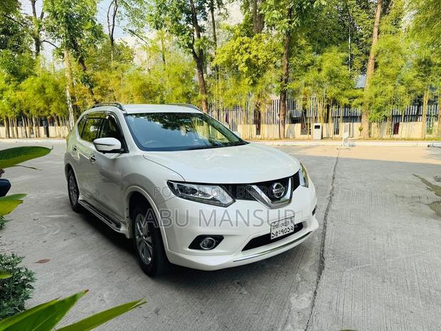 Nissan X-Trail 2.0 Petrol AWD 2014 Pearl