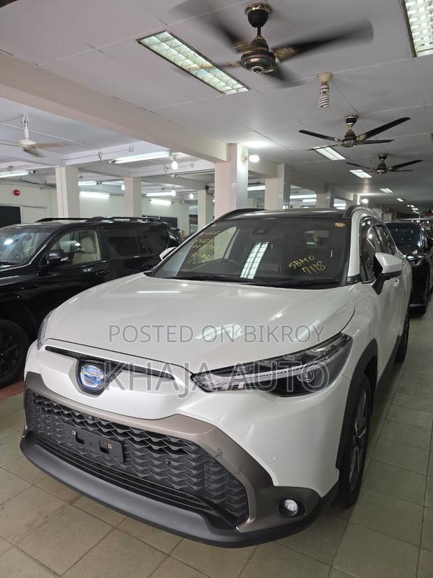 Toyota Corolla Cross 2021 Pearl