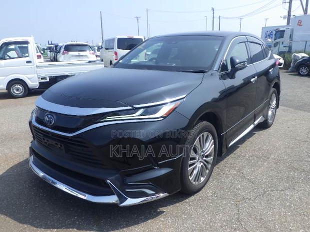 Toyota Harrier 2021 Black