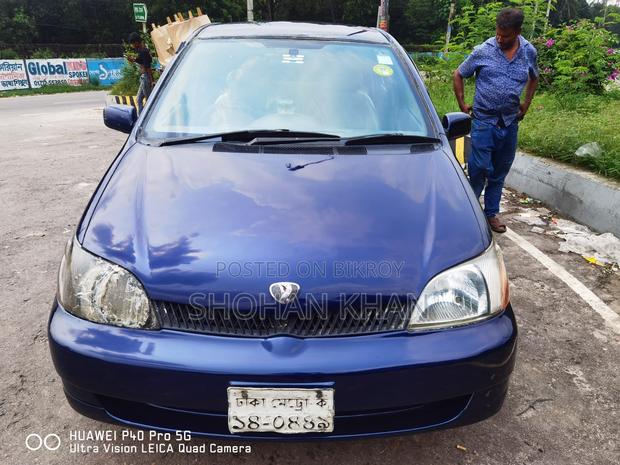 Toyota Platz 1.0 FWD 2000 Blue