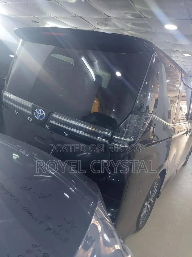 Toyota Voxy 2023 Black