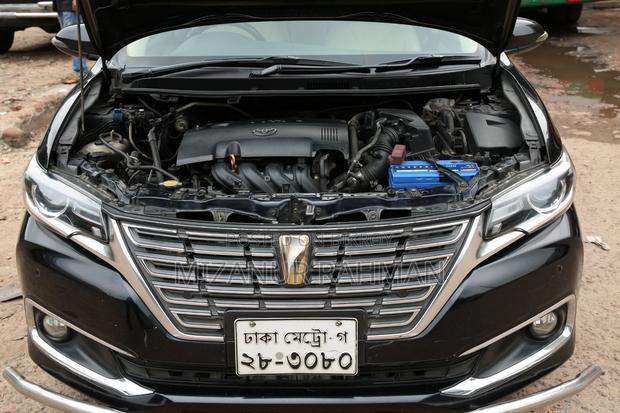 Toyota Premio 2016 Black