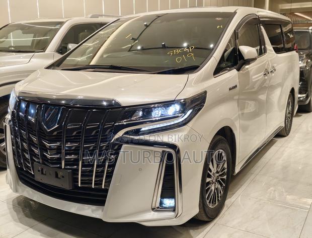 Toyota Alphard 2020 Pearl
