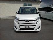 Toyota Noah 2021 Pearl for sale