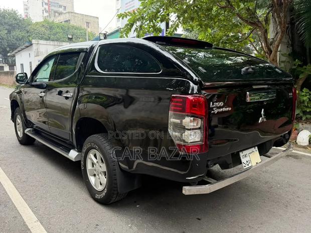 Mitsubishi L200 2020 Black