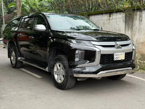 Mitsubishi L200 2020 Black