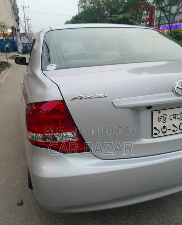 Toyota Axio 1.5 X HID 2WD 2010 Silver