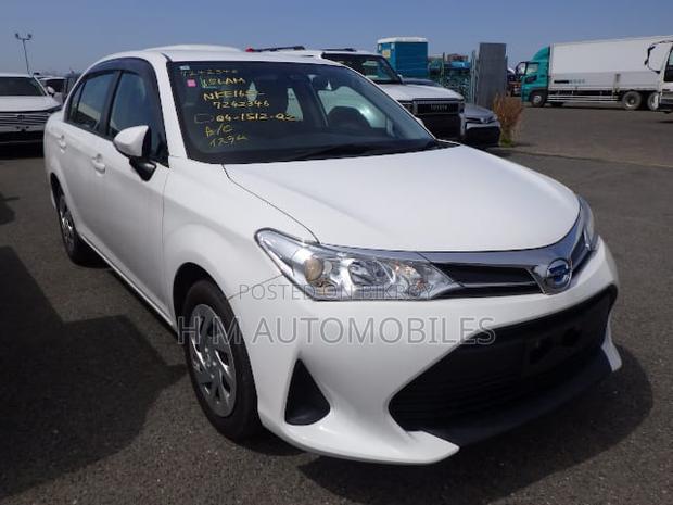 Toyota Axio 2021 White