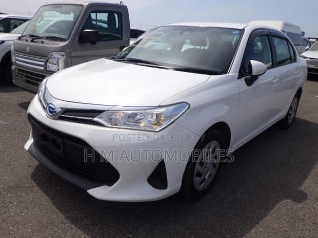 Toyota Axio 2021 White