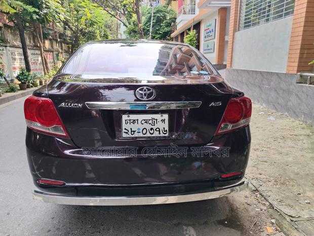 Toyota Allion 2012 Maroon