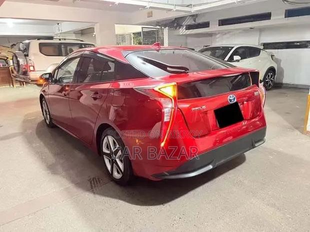 Toyota Prius 2017 Red