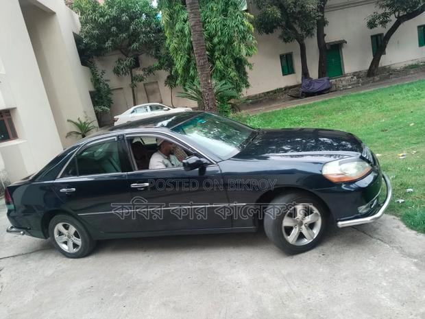 Toyota Mark II 2004 Black