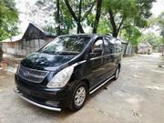 Hyundai H1 2.4 GLS 2010 Black for sale