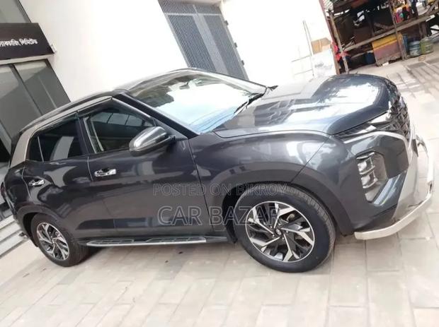 Hyundai Creta 2023 Gray