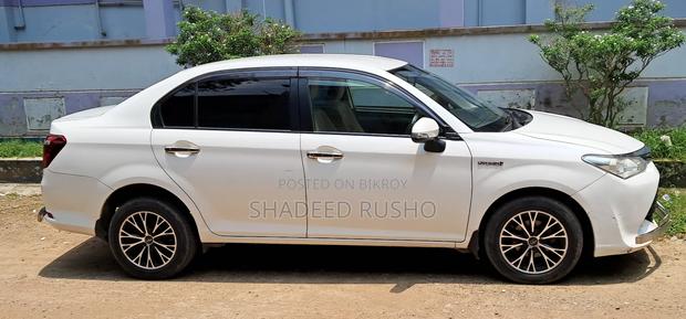 Toyota Axio 2017 White