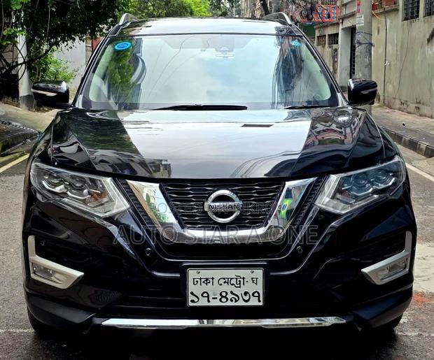 Nissan X-Trail 2.0 Petrol AWD 2017 Black