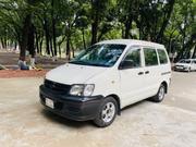 Toyota Noah 2.0 AWD (8 Seater) 2005 White for sale