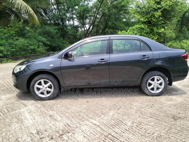 Toyota Axio 2011 Gray