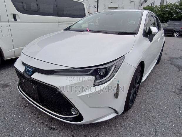 Toyota Corolla 2021 Pearl