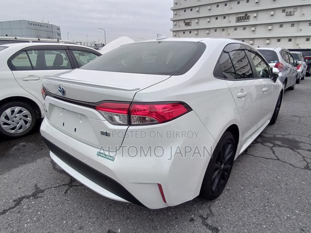 Toyota Corolla 2021 Pearl