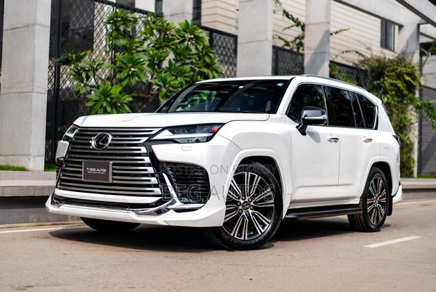 New Lexus LX 600 2023 White