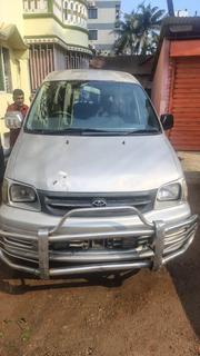 Toyota Noah 2.0 AWD (8 Seater) 2003 Silver for sale