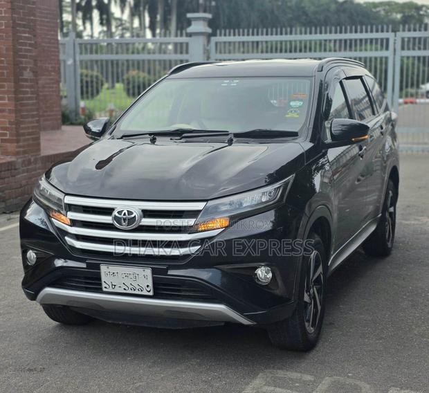 Toyota Rush 2018 Black