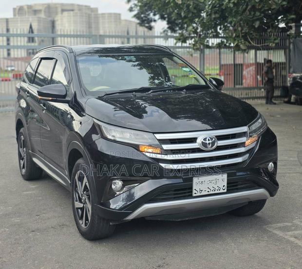 Toyota Rush 2018 Black