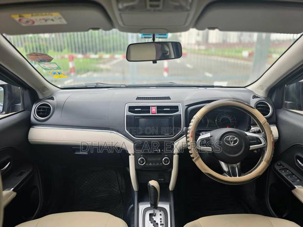 Toyota Rush 2018 Black