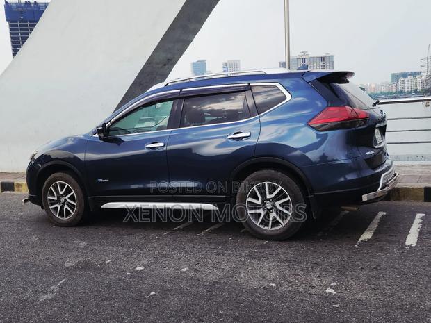 Nissan X-Trail 2016 Blue