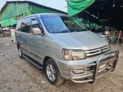 Toyota Noah 2.0 AWD (8 Seater) 2001 Silver for sale