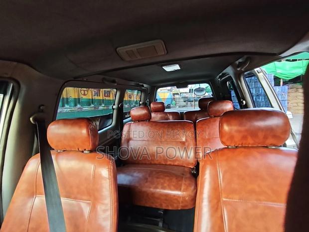 Toyota Noah 2.0 AWD (8 Seater) 2001 Silver