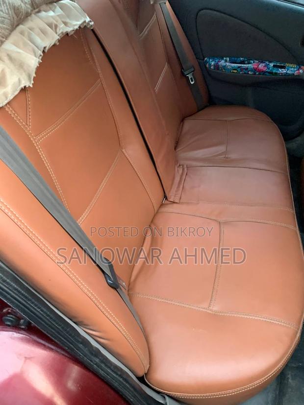 Nissan Sunny 2002 Maroon